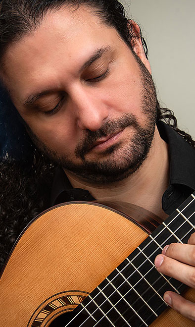 Boston Classical Guitarist Aaron Larget-Caplan