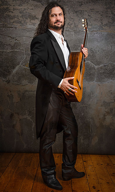 Boston Classical Guitarist Aaron Larget-Caplan